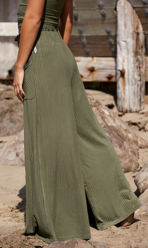 Blissed out wide-leg pant